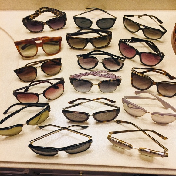 MEGA SUNGLASSES SALE! - Picture 3 of 8